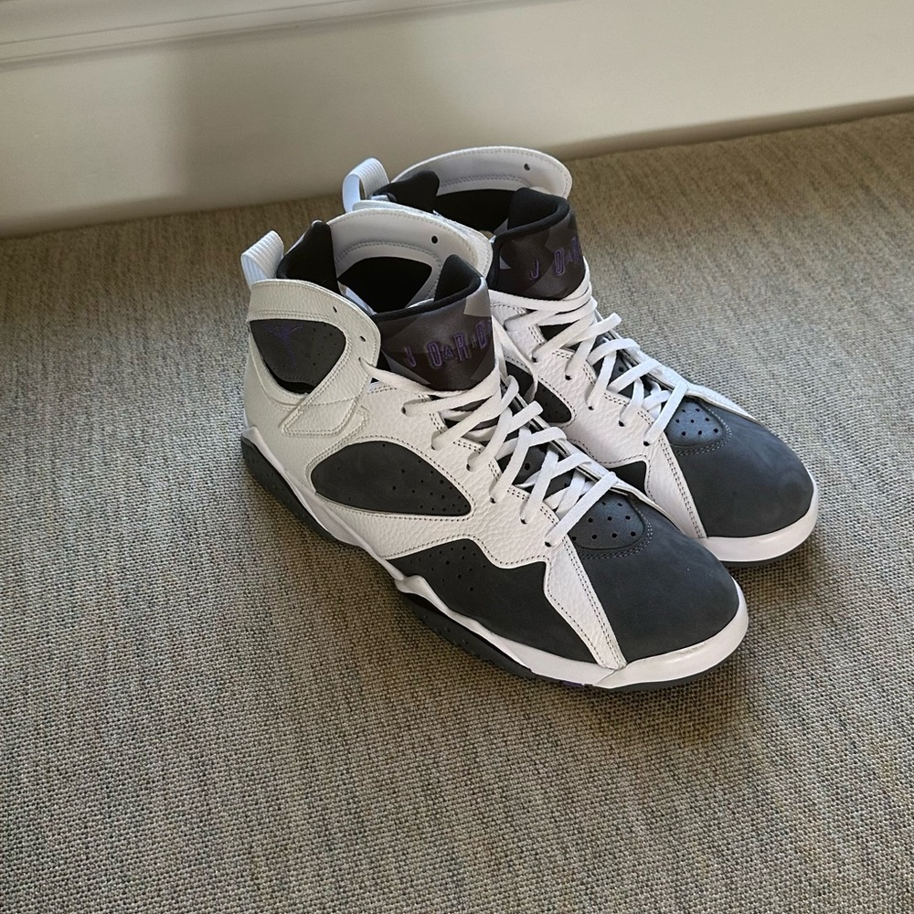 NIKE AIR JORDAN 7 RETRO 2021 (FLINT) - size 12